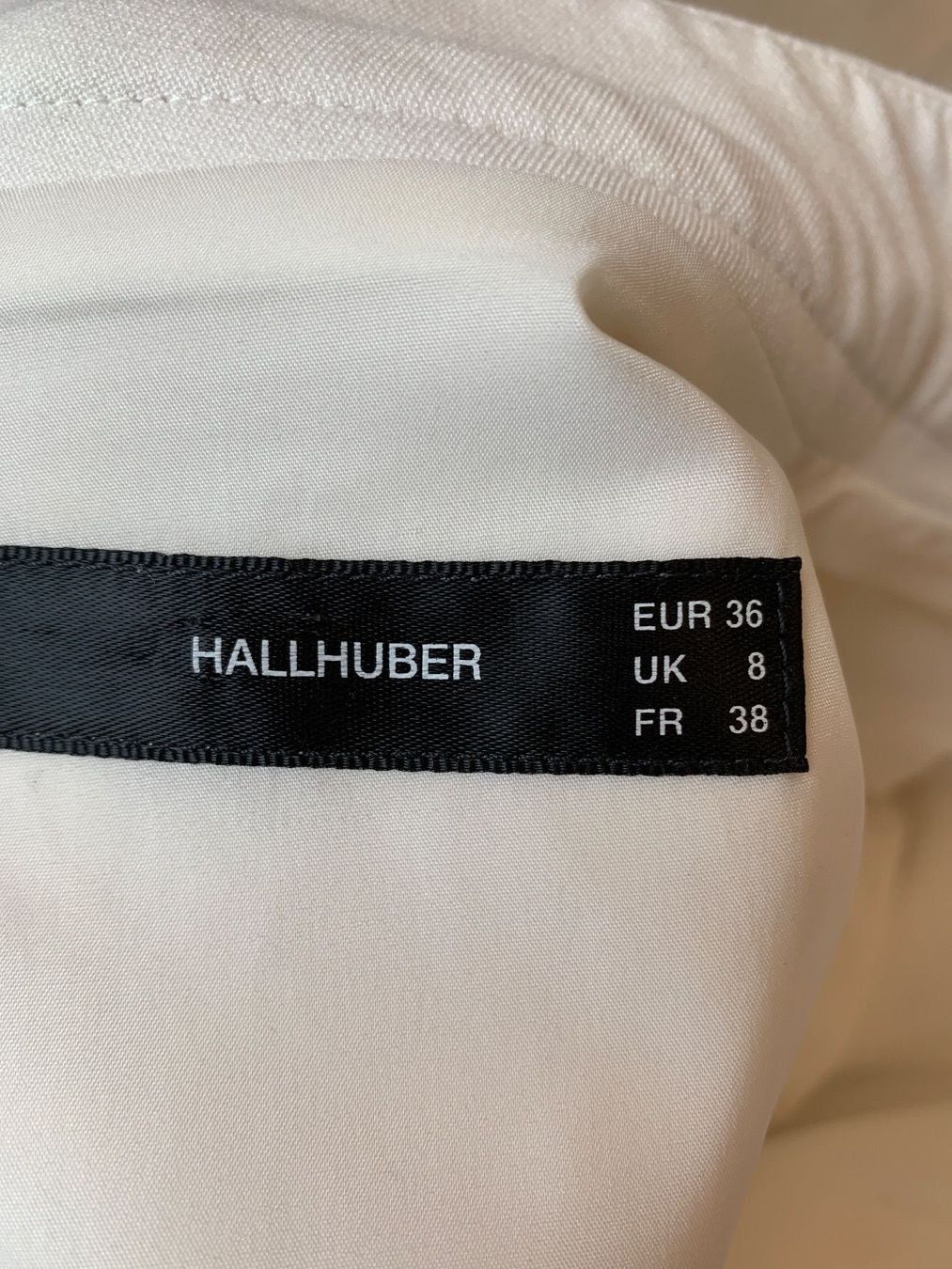Vestiti: Weisses Damenkleid GR 36 – Nuovo (secondo la descrizione) da Langnau am Albis venduto da Judithsebi 3