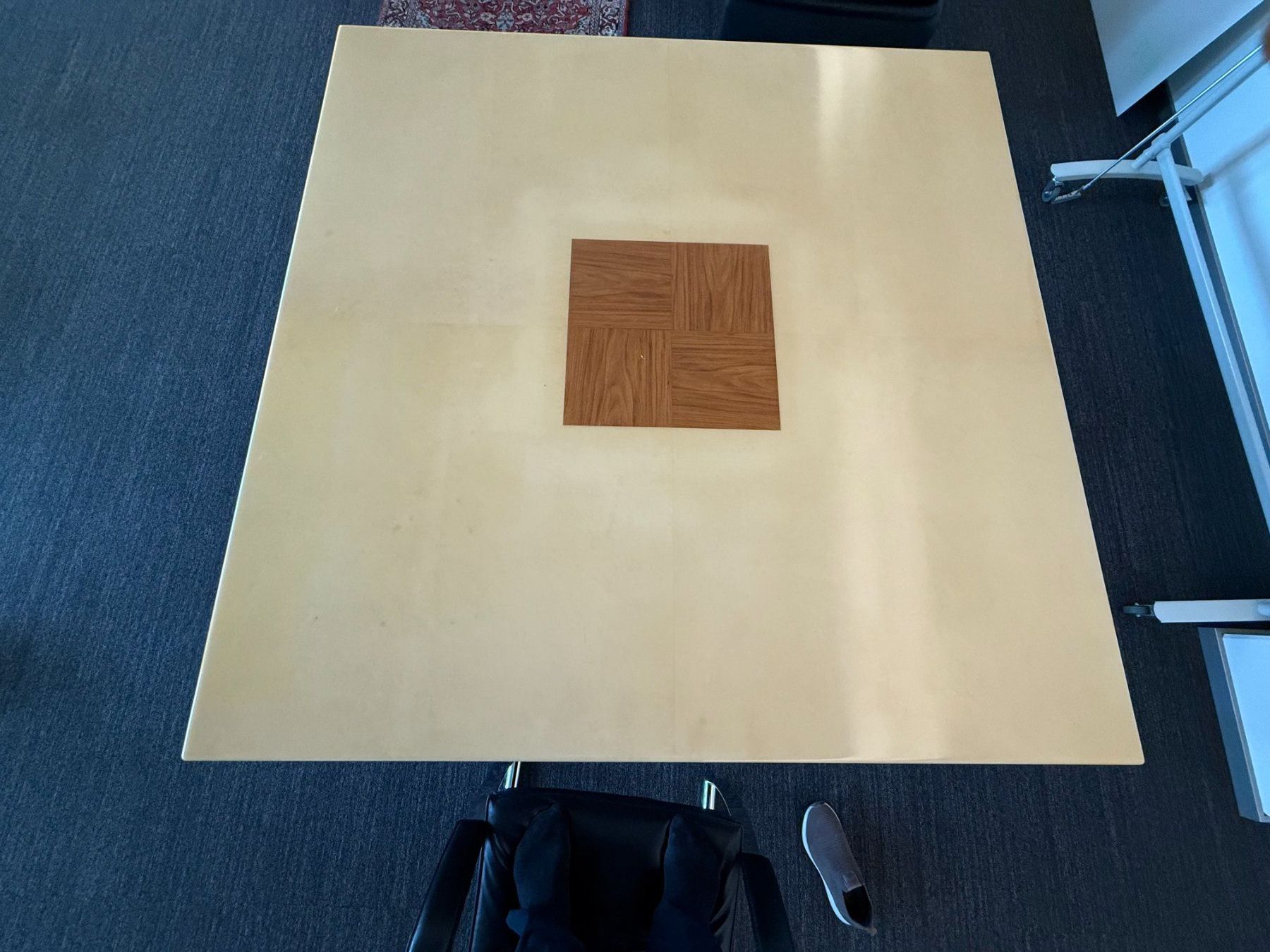Tables: Tisch Designer – D'occasion à schaan par maho58 3
