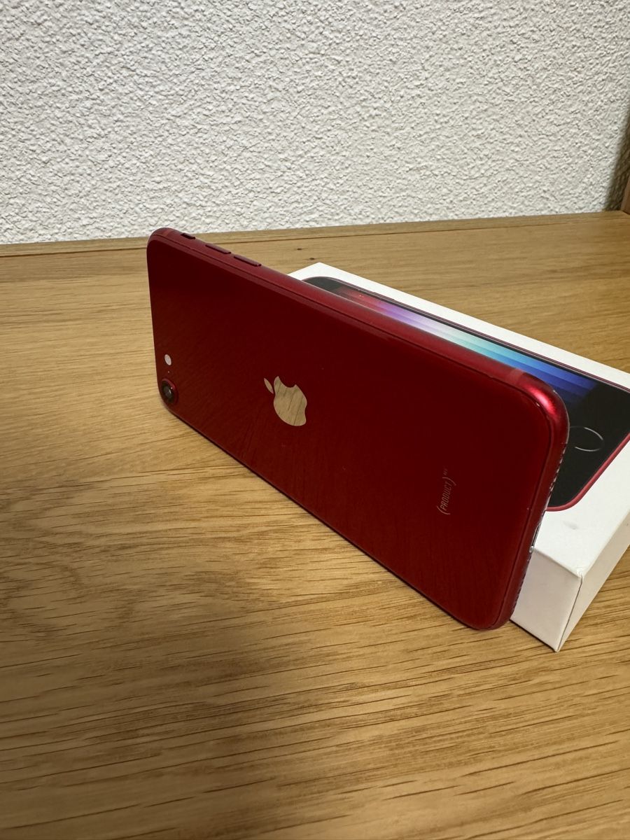 Apple Handys / Smartphones: IPhone SE 2022 – Gebraucht aus Neuhaus (SG) von  3