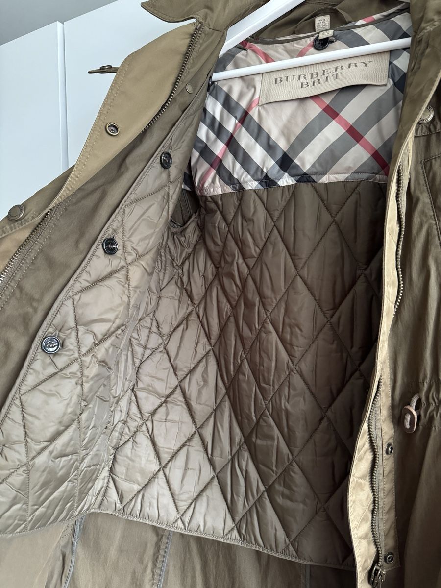 Burberry Cappotti: BURBERRY BRIT Parka – Nuovo (secondo la descrizione) da Küsnacht ZH venduto da jeli9 1
