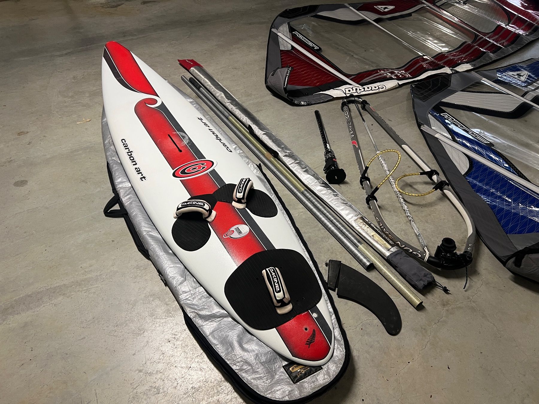 Tavole da surf e di nuoto: Windsurf Wave/Freeride Equipment – Usato da Watt venduto da Bighit1 1