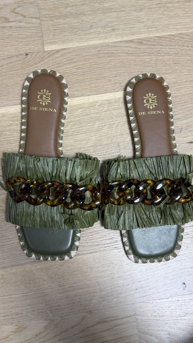 Scarpe da donna: Sabo never worn 37 – Usato da Cham venduto da Ezhdoll 1