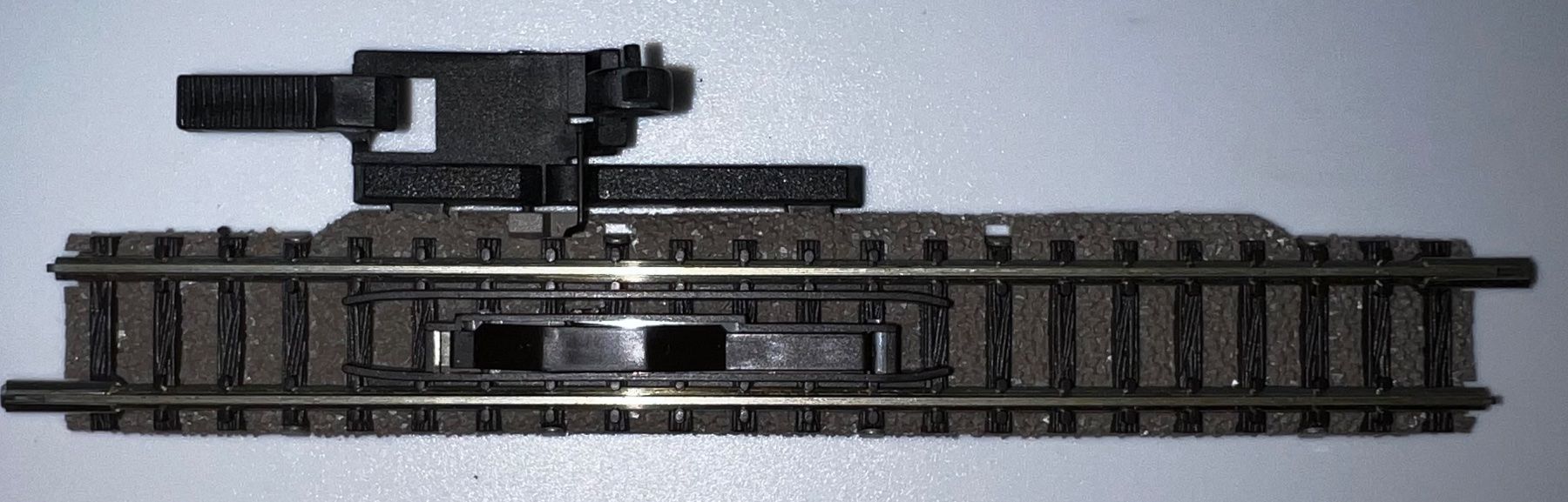 Fleischmann Modellini di ferrovie: Fleischmann, Entkopplungsgleis (9114) manuell – Usato da Basel venduto da jonnyhaas