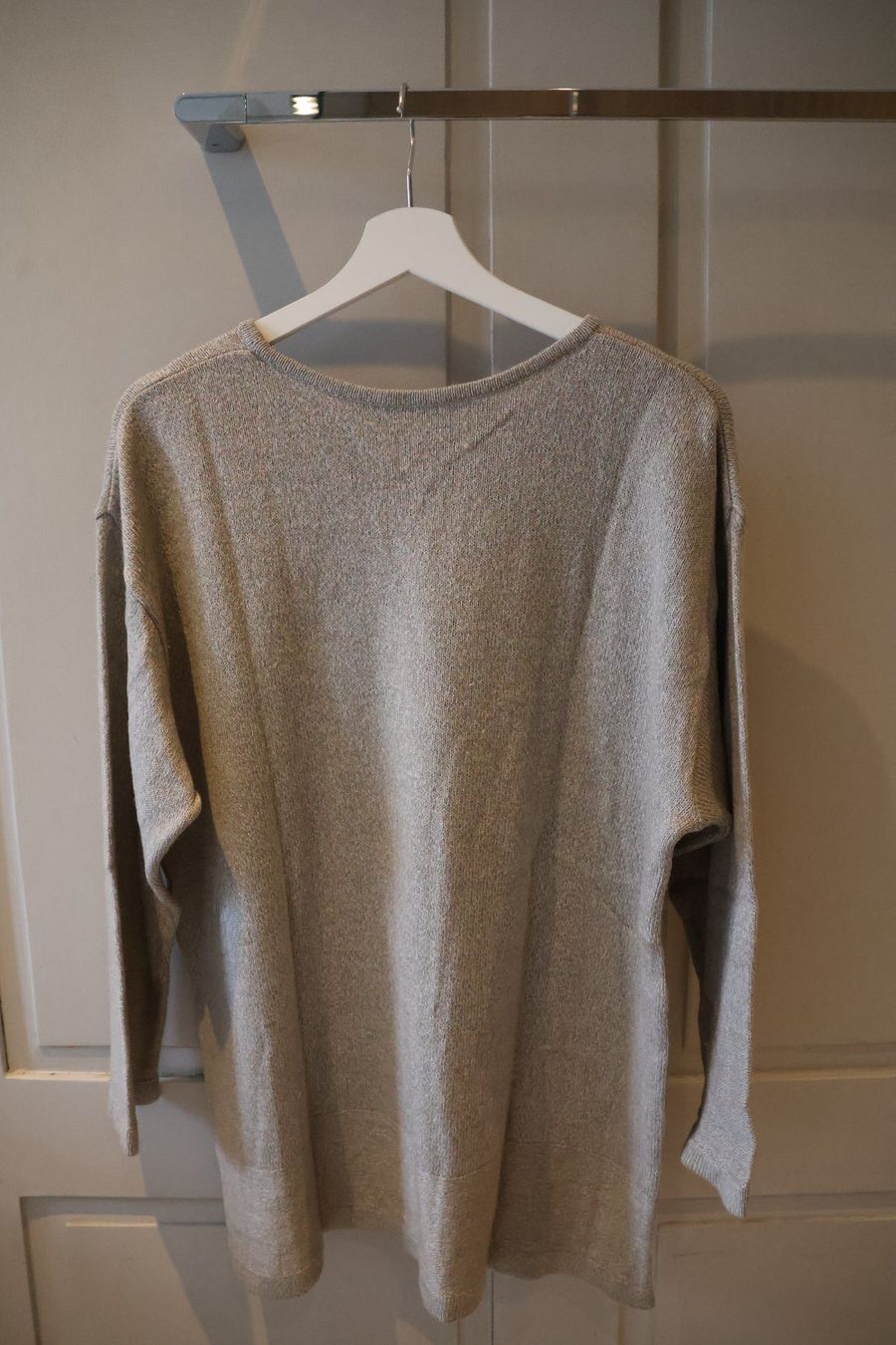 Pulls & Sweat-shirts: Beiger Woll-Seiden-Pullover – D'occasion à Winterthur par jul_v9wx 1