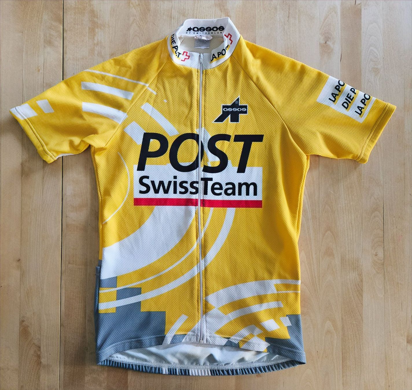 Assos Canottiere & Pantaloni: Radtrikot - Post SwissTeam - Assos - M – Usato da Genève venduto da 4lex3i