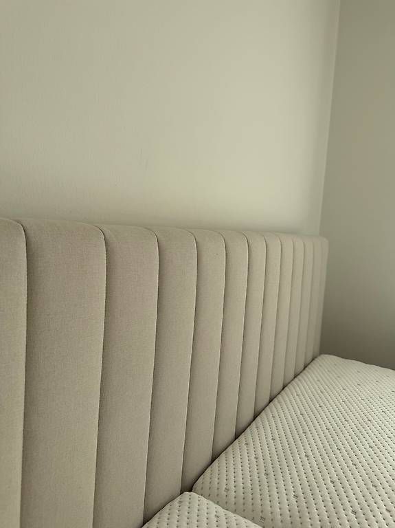 Letti: Bett / Polsterbett 200x200 mit Matratze – Usato da Cham venduto da Dilan93 1