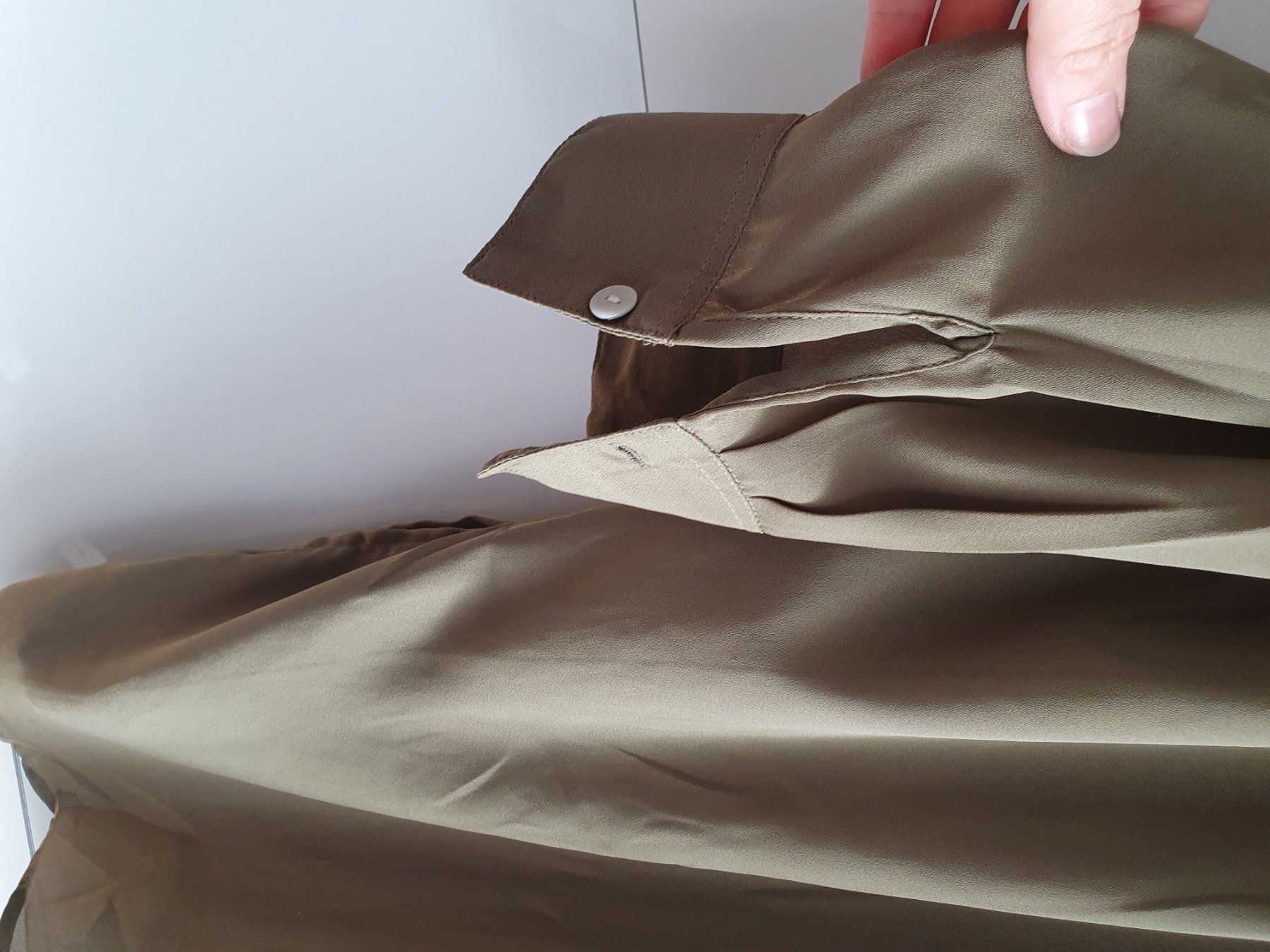 Camicette: Lange Bluse – Usato da Oftringen venduto da Jola16 1