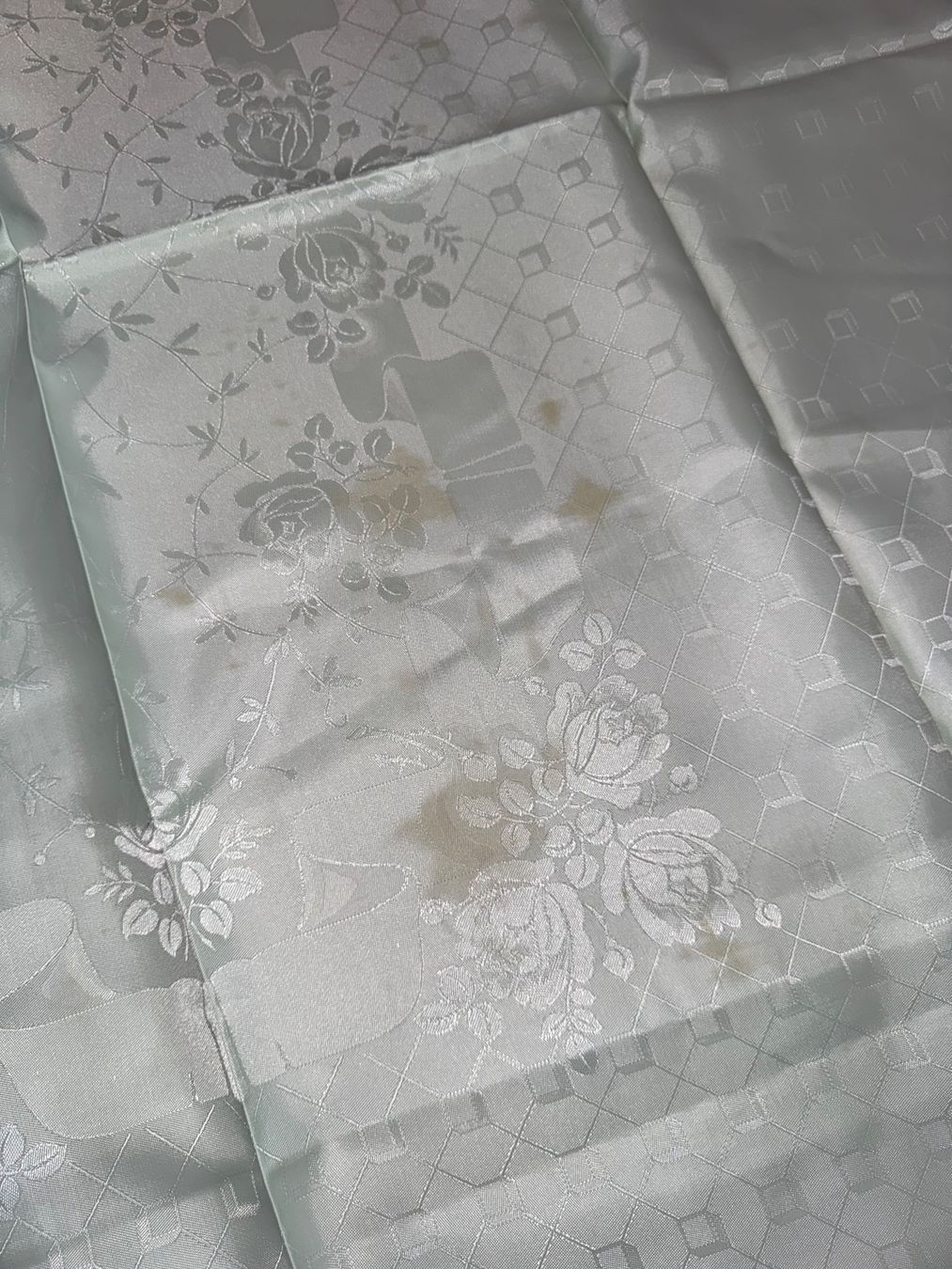 Altra biancheria da tavola: grosse Tischdecke – Usato da Grosswangen venduto da Second_hand_paradise 1