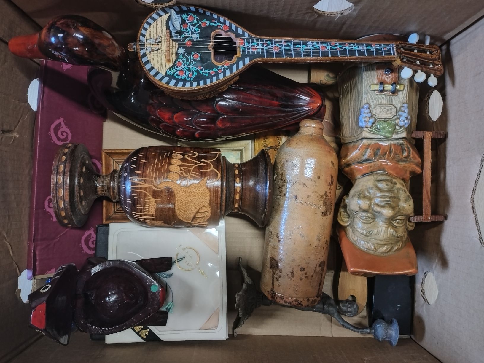 Tutte le decorazioni: Lot d'antiquités et d'objets de collection divers.  – Usato da Farvagny-le-Grand venduto da LaCaverne 1
