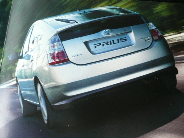 Toyota Documenti: Toyota Prius Prospekt 2004 – Usato da Zofingen venduto da sosalinos01 5