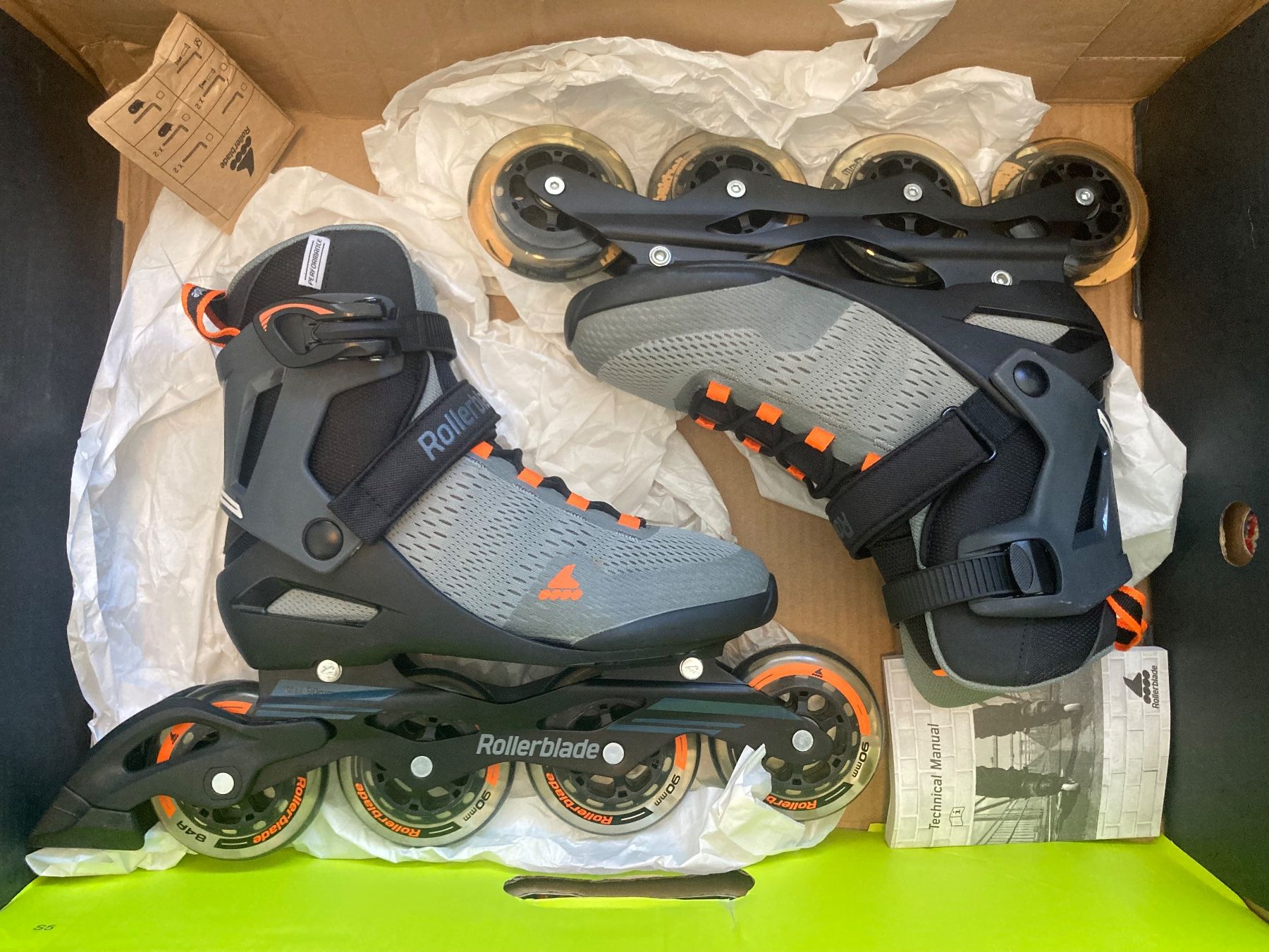 Pattini in linea & Pattini a rotelle: Inline Skates Gr. 40.5 – Nuovo (secondo la descrizione) da Basel venduto da rob_5g55