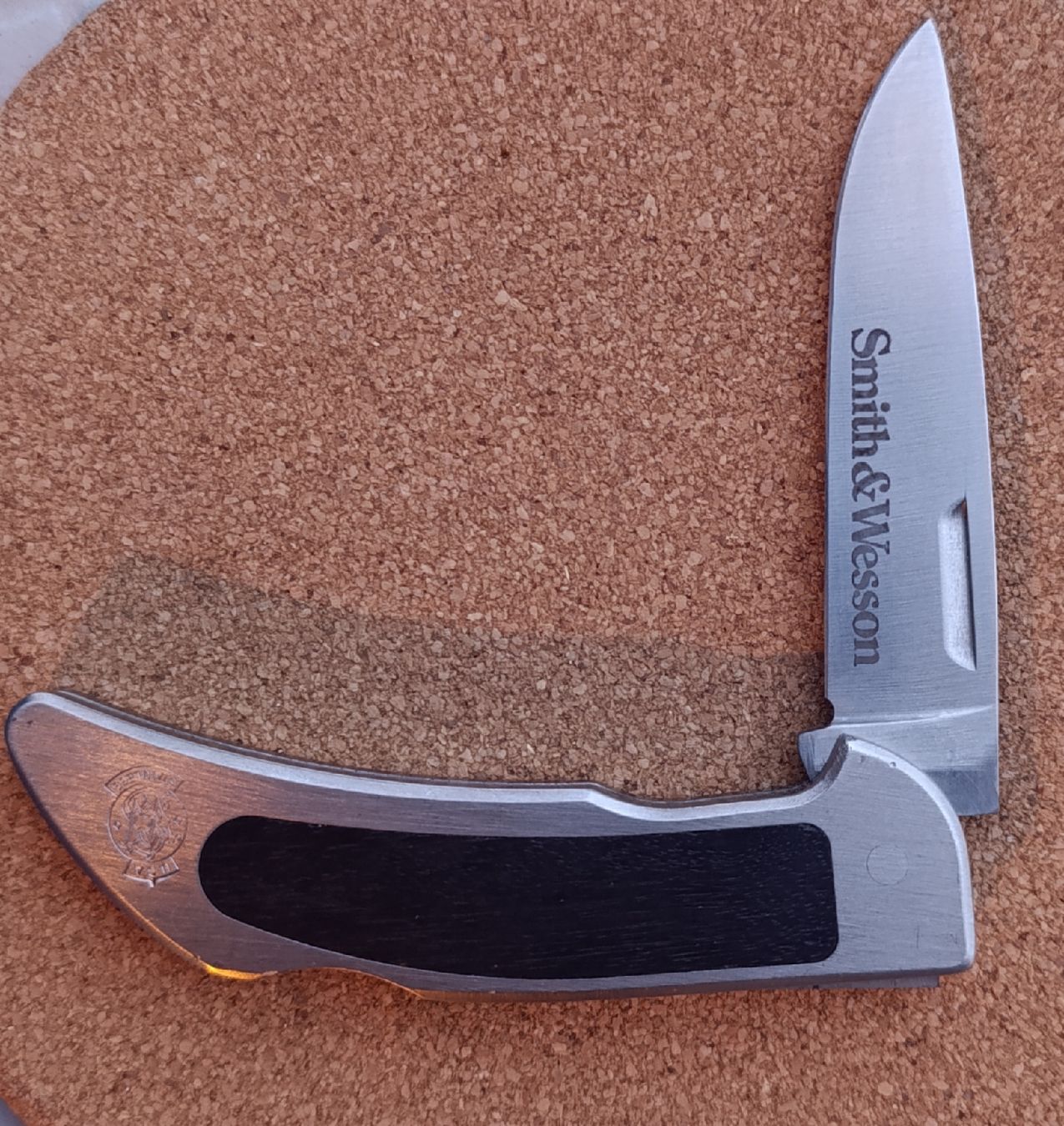 Taschenmesser: Smith & Wesson Taschenmesser  – Gebraucht aus Oppligen von can_rf8g