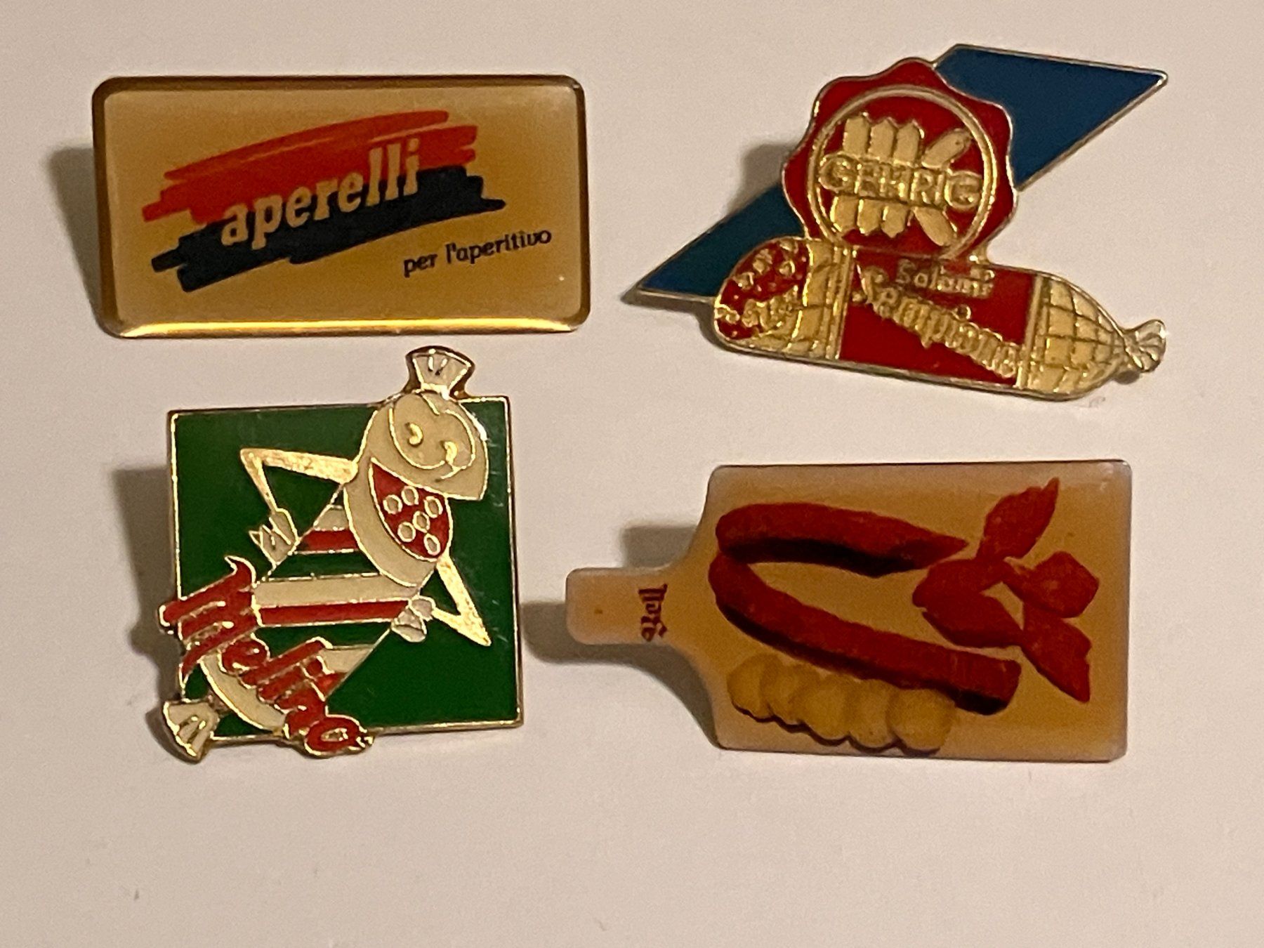 Placchette & Badge: 4 Pin Salami Bell Rapelli Gehrig Melino – Usato da Basel venduto da djwwpp