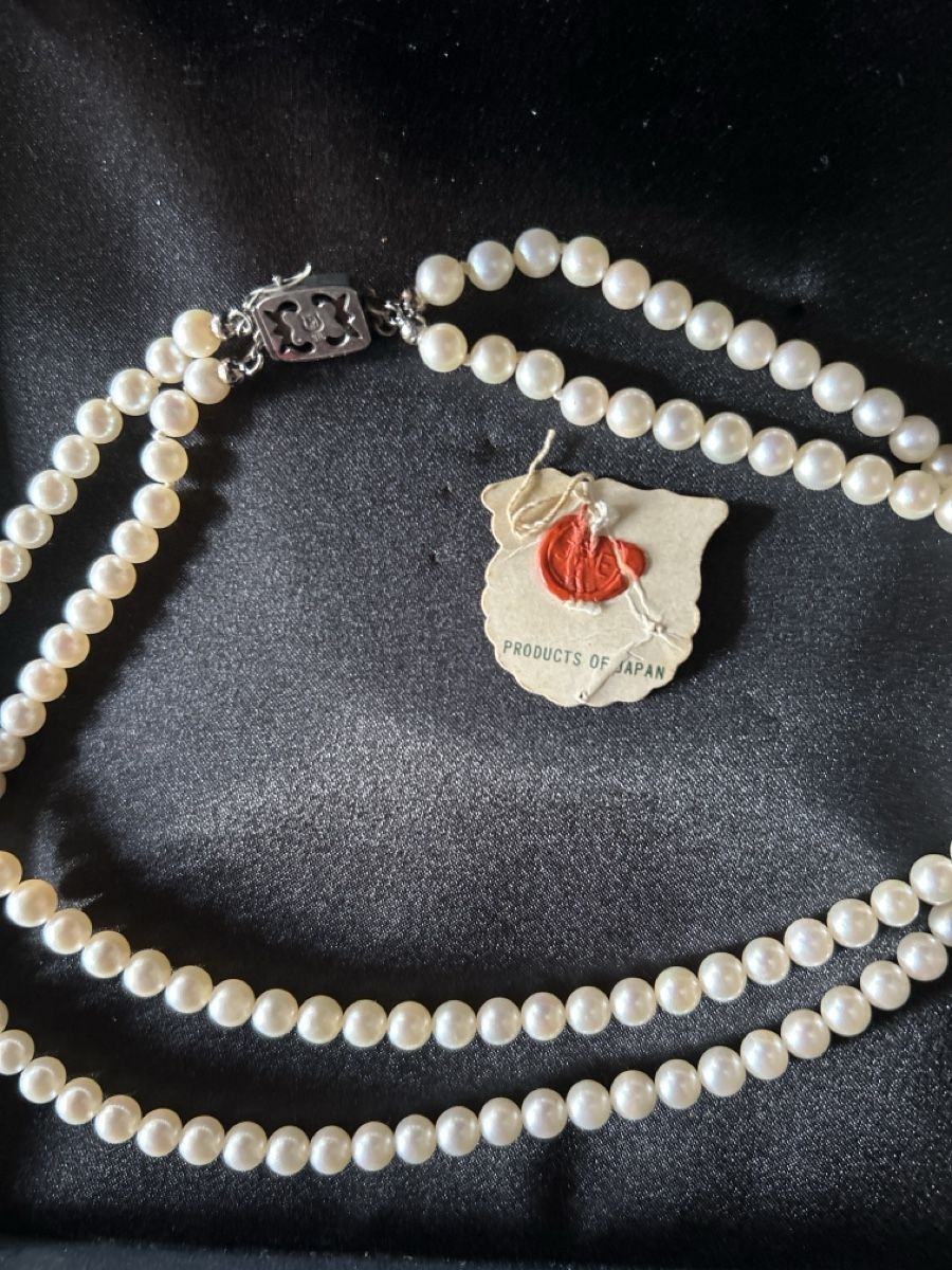 Perles (synthétiques): Perlenkette Mikimoto – D'occasion à Basel par iri_7h2p 1