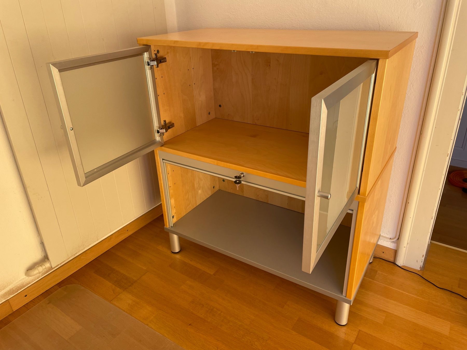 Ikea Armadi: Aktenschrank abschliessbar – Usato da Meilen venduto da seeblick32 2
