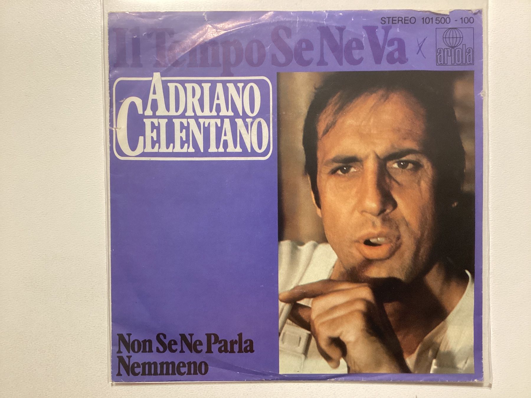 Dischi in vinile: Adriano Celentano Single - Il Tempo Se Ne Va – Usato da Gutenswil venduto da Hamzian