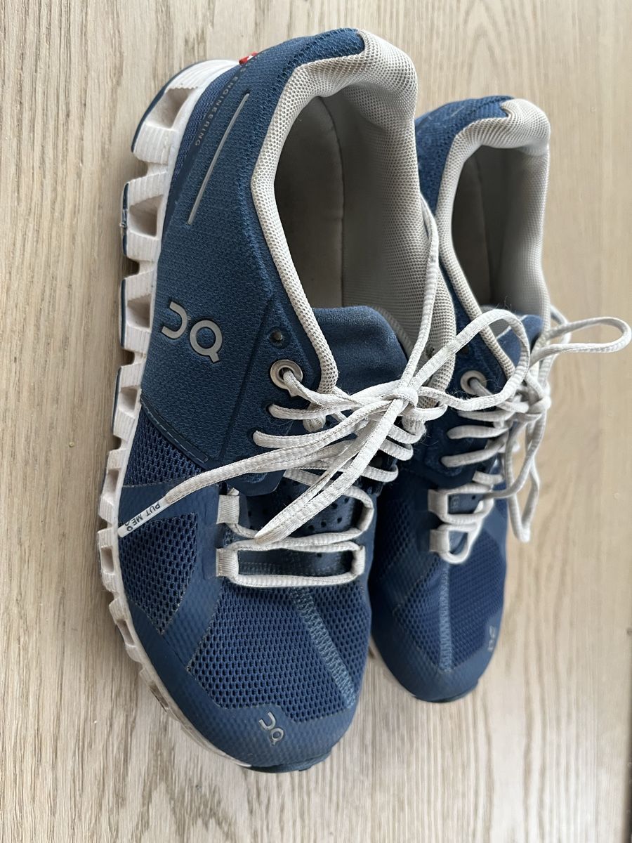 On Scarpe da uomo: On Schuhe Cloud 36,5 – Usato da Wetzikon ZH venduto da joc_p8jn 4