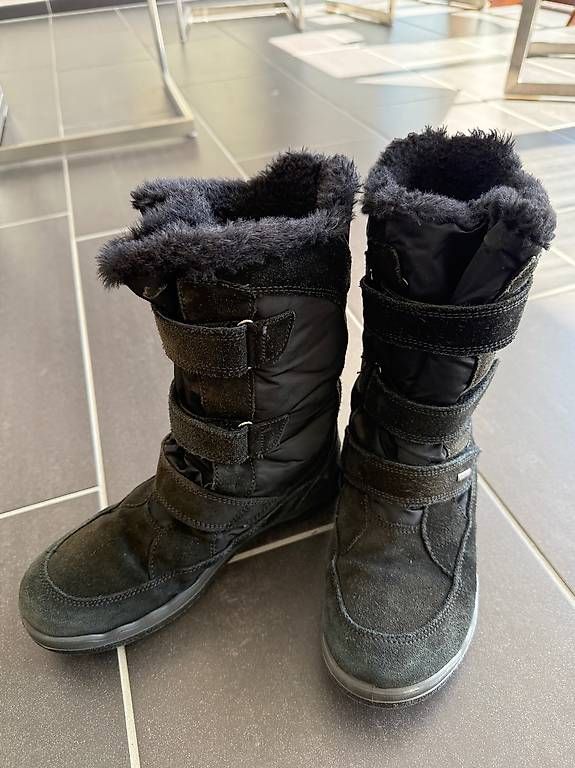 Scarpe per ragazze: Primigi Winterschuhe gr 37 wie neu – Usato da Uetendorf venduto da Revotool 1