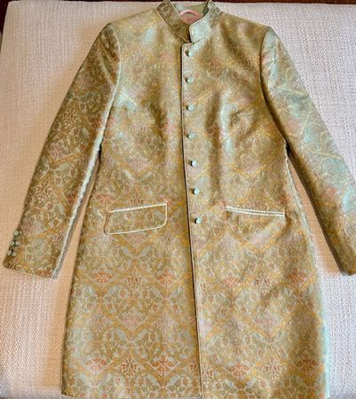 Neuer, heller Designer Longblazer zu verkaufen