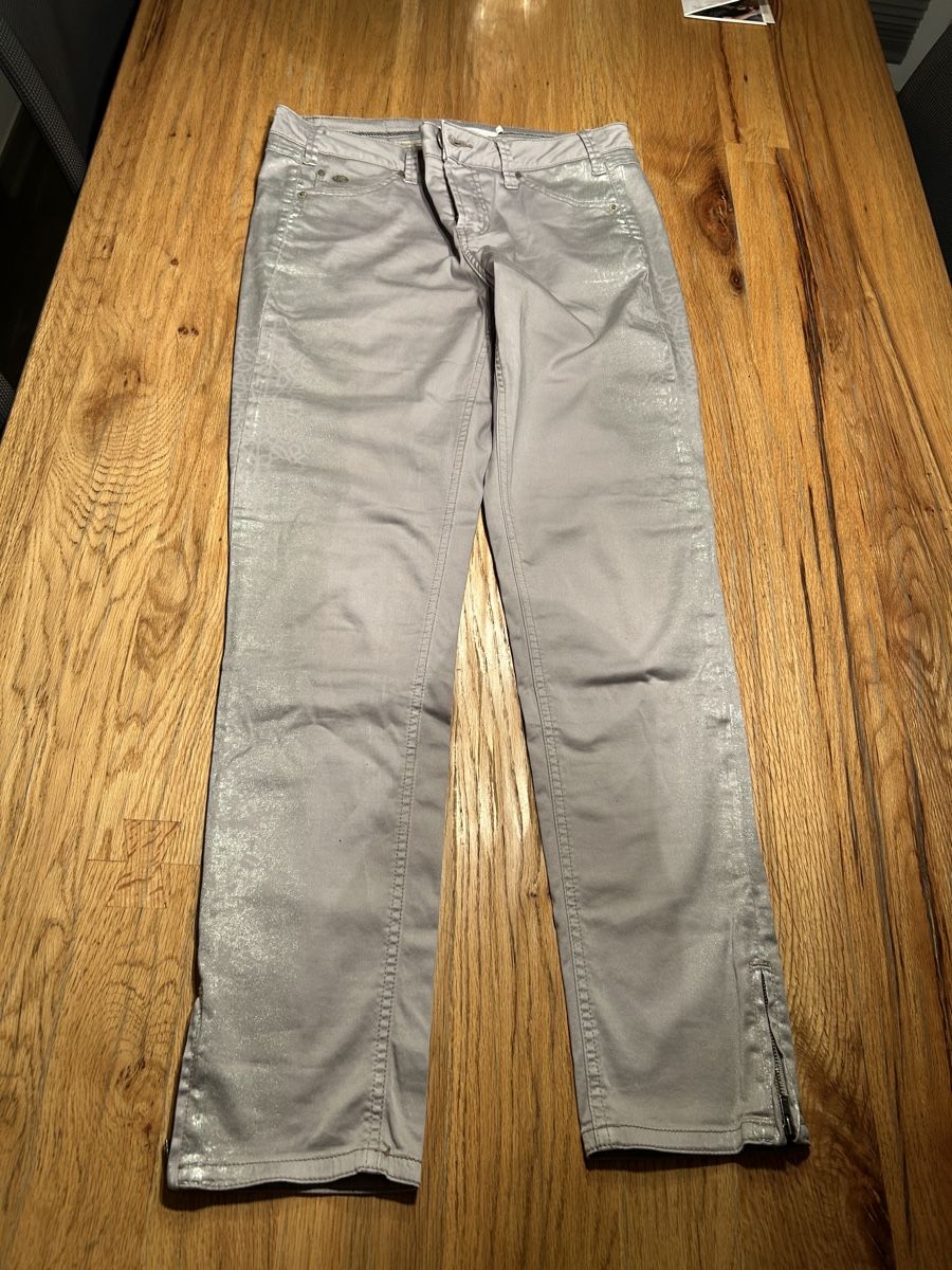 Nile Pantaloni: NILE Hose S+ – Nuovo (secondo la descrizione) da Oberurnen venduto da Berghexe