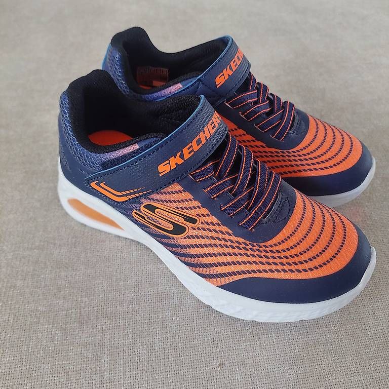 Skechers Chaussures hommes: Skechers Kinderturnschuh, neu – Neuf (Voir description) à Winterthur par Madamme-Rex