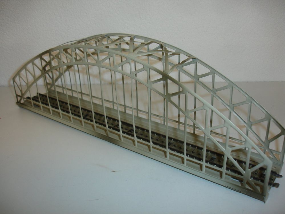 Pont Métallique Droit Märklin HO Réf.7162 - Excellent état