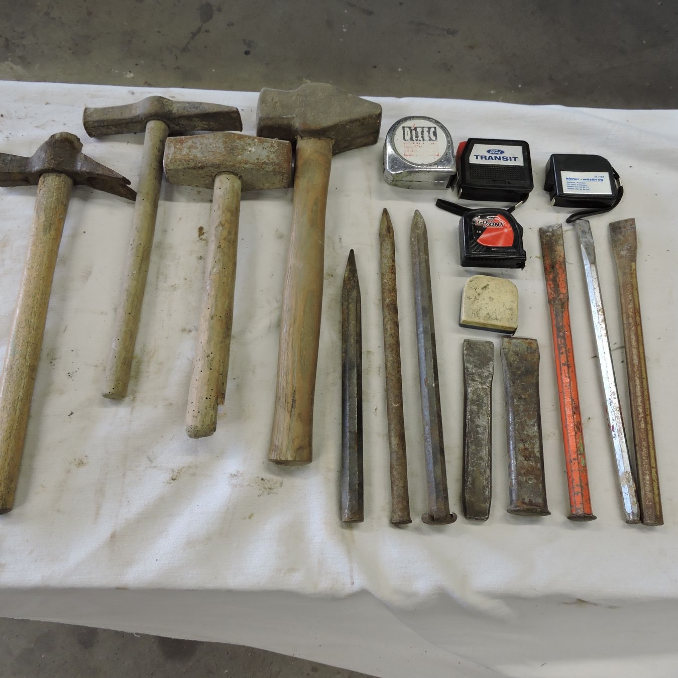 Tutti gli attrezzi: Bau Handwerkzeug Set Nr.2 – Usato da Meikirch venduto da rva_q8c7
