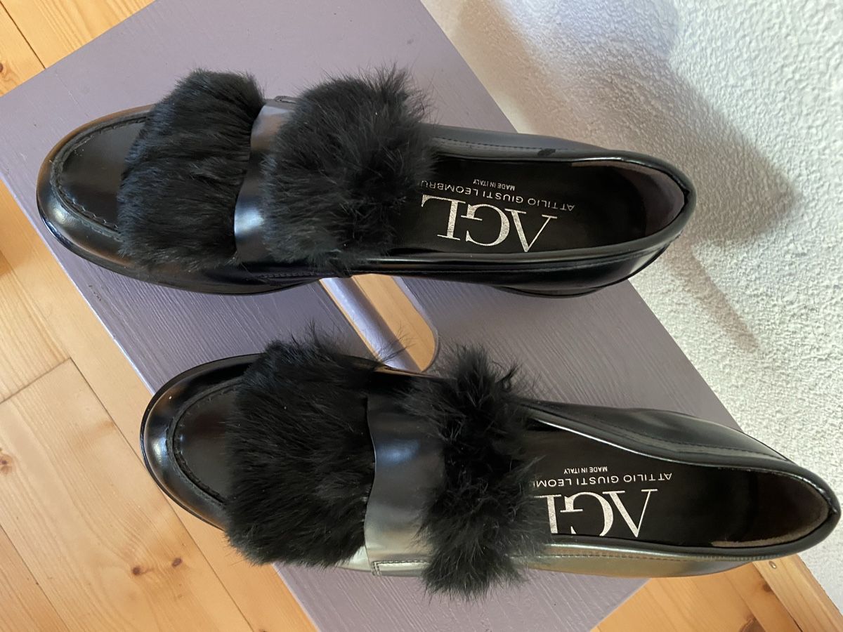 AGL Scarpe da donna: Loafer mit Fell von AGL – Usato da Planken venduto da oeh_g7xb 2