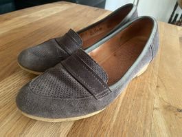 Leder-Damenschuhe, grau, Gr. 37, Keilabsatz