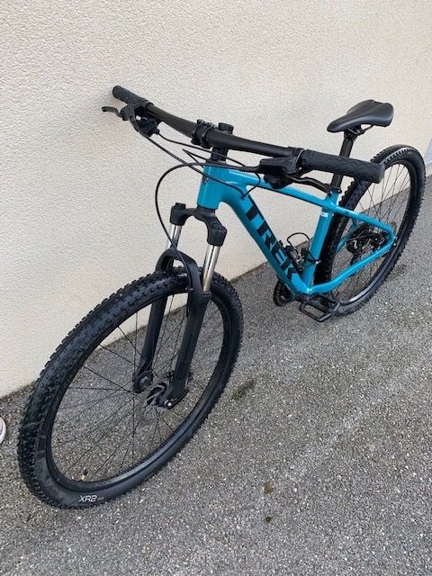 Vtt trek bleu hot sale