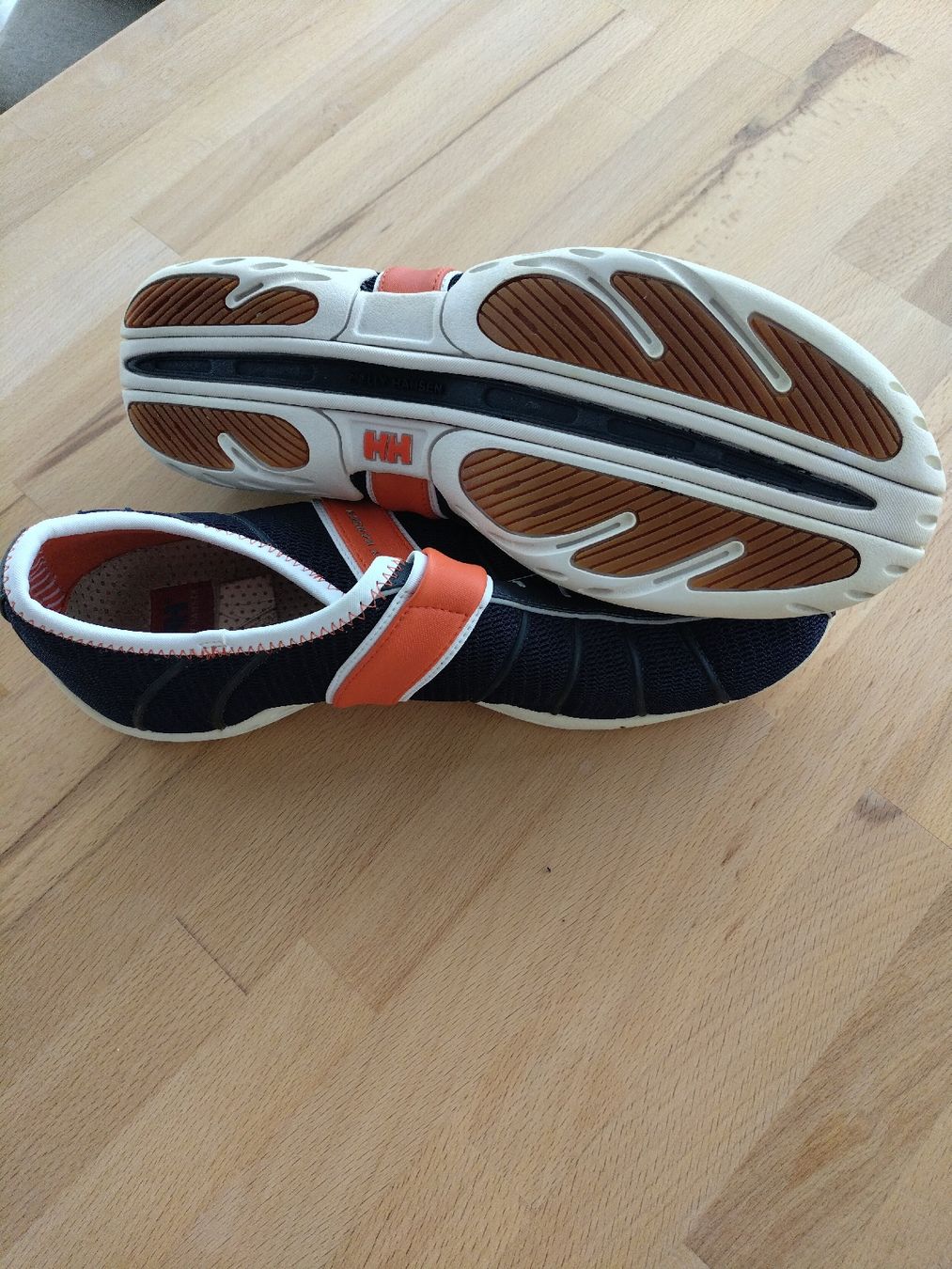 Scarpe da uomo: Bootsschuh / Segelschuh Helly Hansen – Usato da Spiez venduto da Longjohn7 2