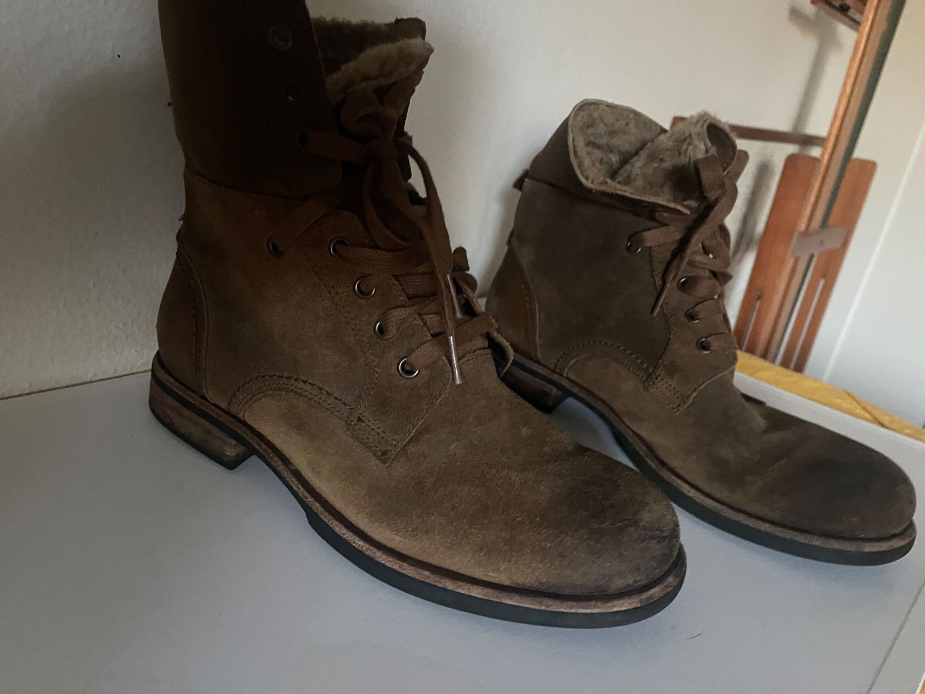 Ugg Scarpe da uomo: UGG Männer stiefeln – Usato da Hinterkappelen venduto da simona67 2