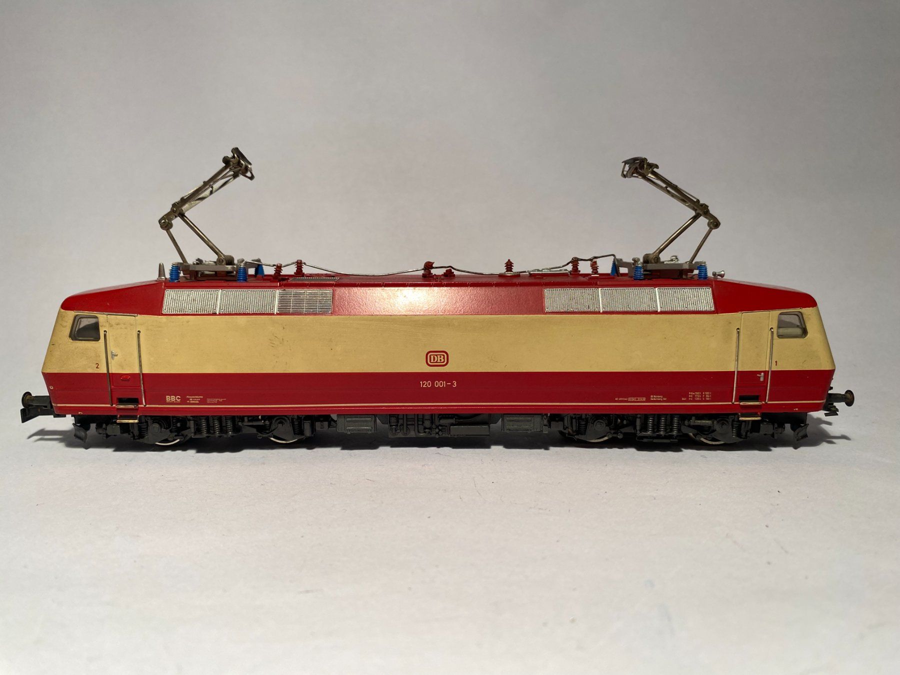 Märklin Modellini di ferrovie: Märklin E-Lok DB Br 120 001-3, AC Analog – Usato da Buchrain venduto da Modellbahn11
