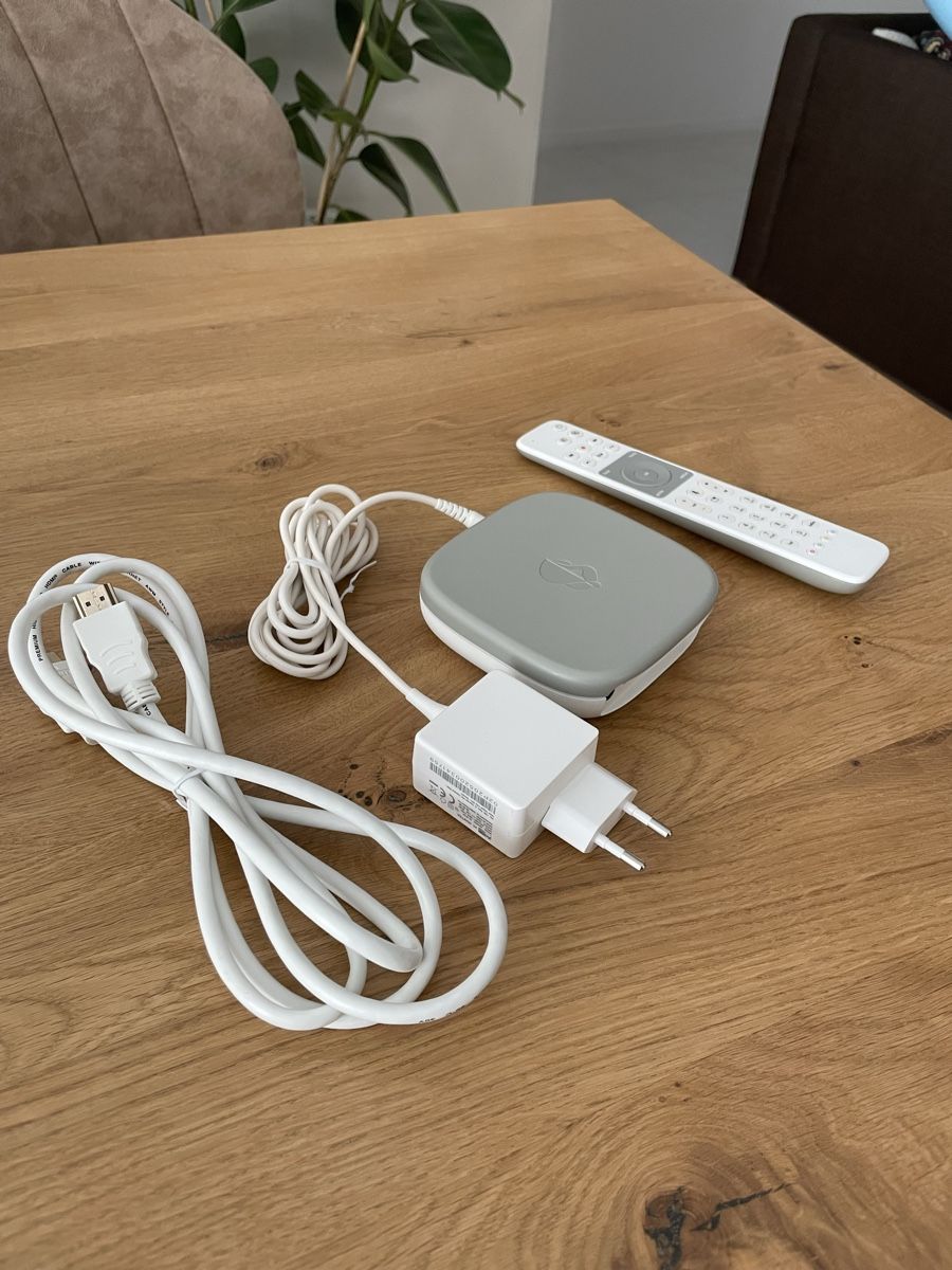 Swisscom WiFi: Swisscom Wlan Box + internet box 3 + TV box 21 – Usato da Lonay venduto da anvtr 3