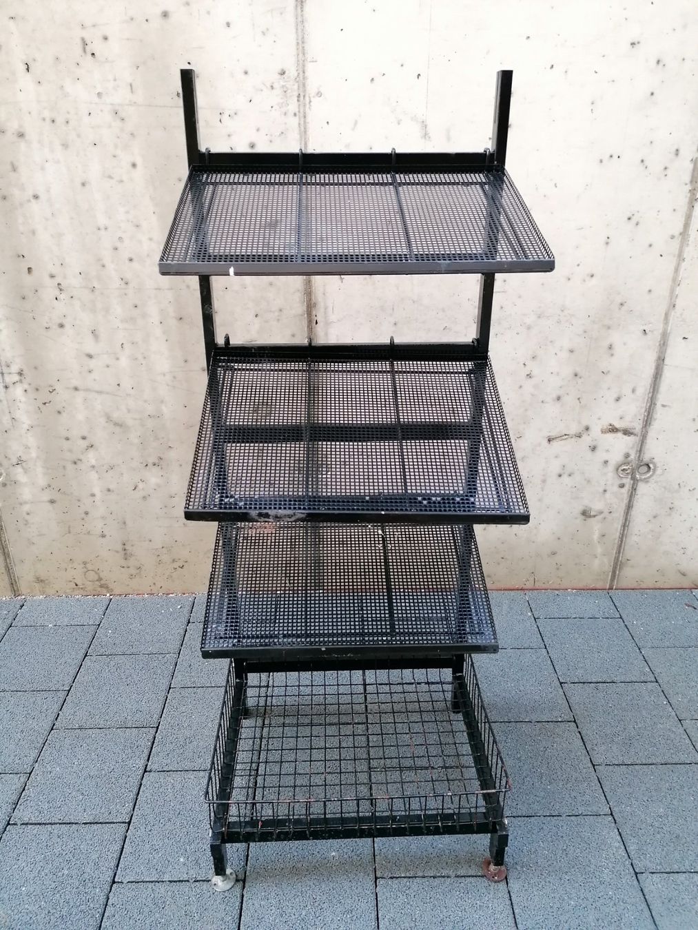 Scaffali: Metallgestell – Usato da Unterengstringen venduto da Fachmann8103