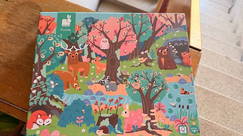 Puzzle: Puzzle Geant qui brillet de la marque JANOD – Usato da Penthalaz venduto da Brunogtr35