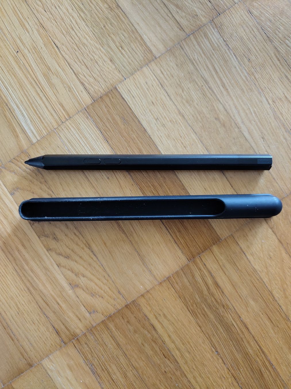 Lenovo Tablet PC: Lenovo Tab P11 Pro – Gebraucht aus Aarau von jen_xzm5 3
