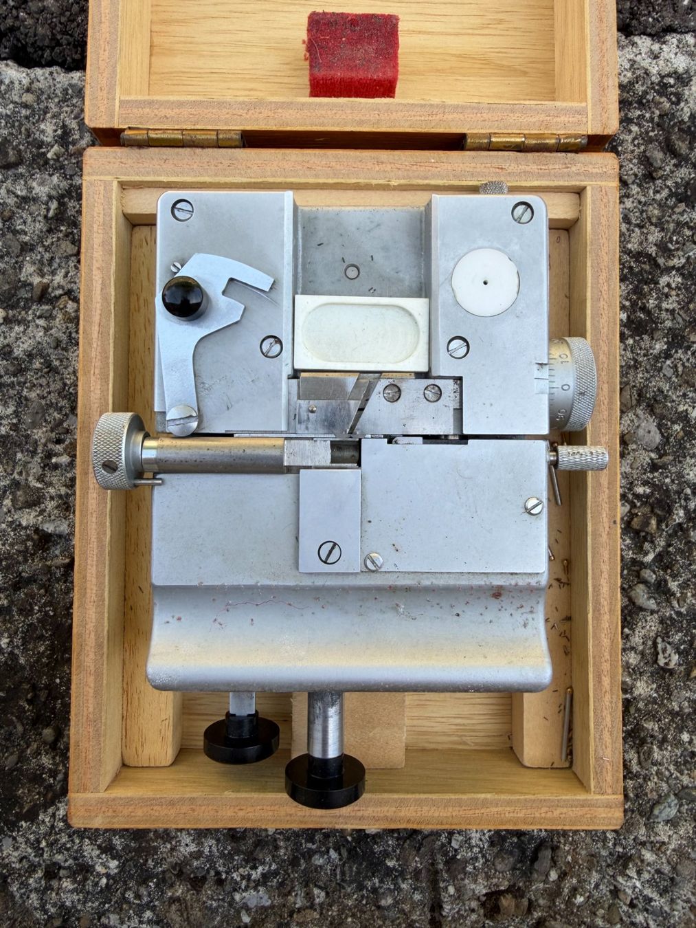 Tous les outils: Greiner Pitonnierblock, Bloc a Pitonner – D'occasion à Worblaufen par chronyves 3