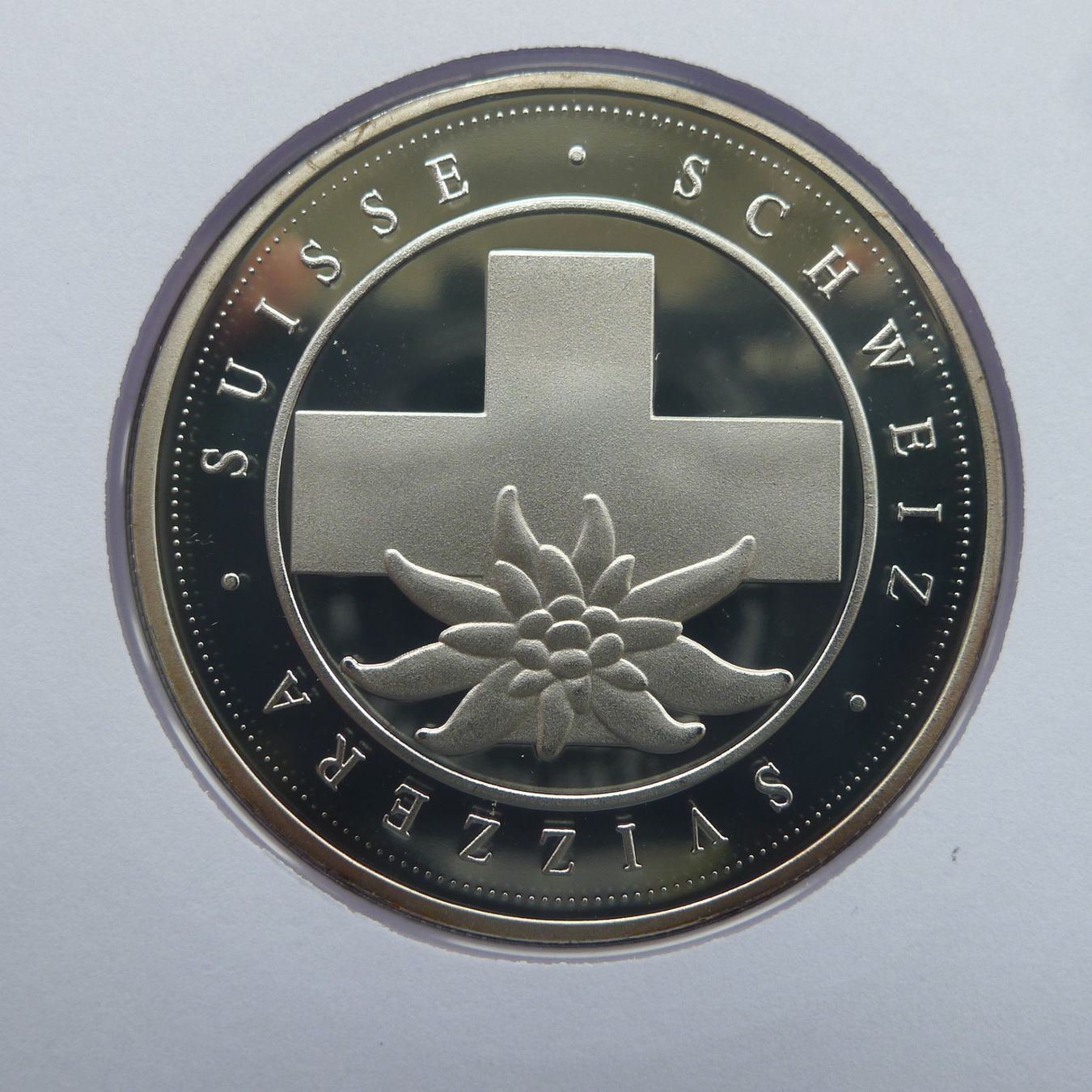 Tutti i francobolli: 2023, Patrouille Suisse Numisbrief "Formation SAPHIR" – Usato da Sursee venduto da Luzernerraute 2