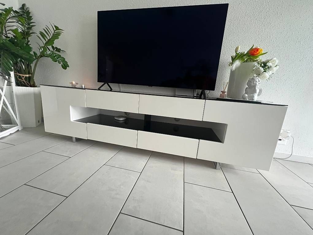 TV Möbel: Tv Kommode – Gebraucht aus Nottwil von gje_y72w 1
