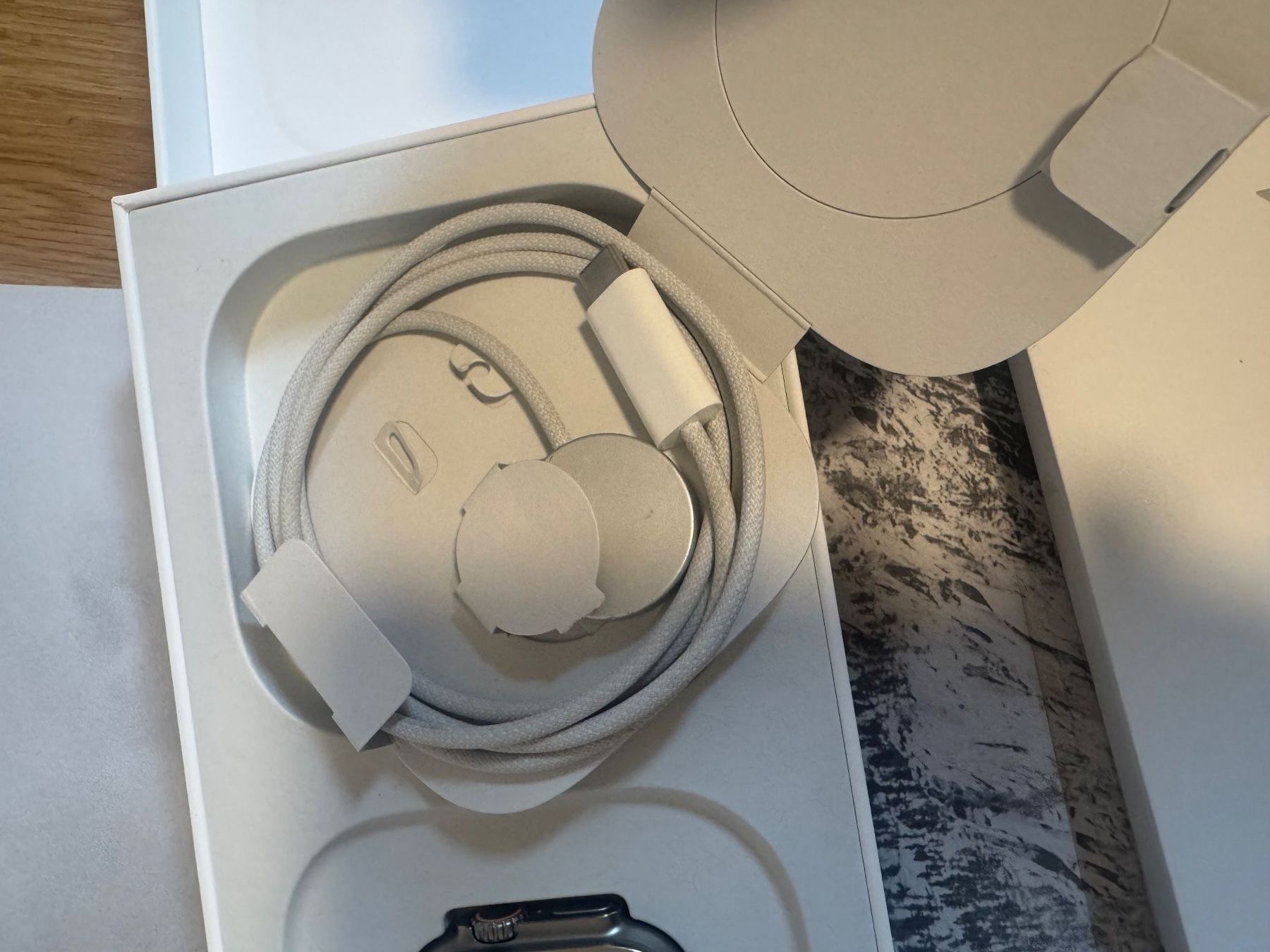 Apple Smartwatch: Apple Watch Ultra – Usato da Winterthur venduto da up. 2
