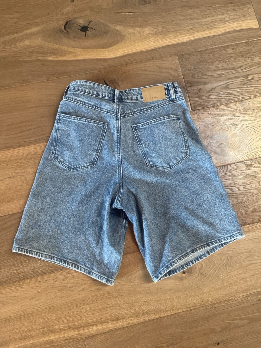 Jeans: KAFFE Denim Shorts – Nuovo (secondo la descrizione) da Wilderswil venduto da Caro_H 1