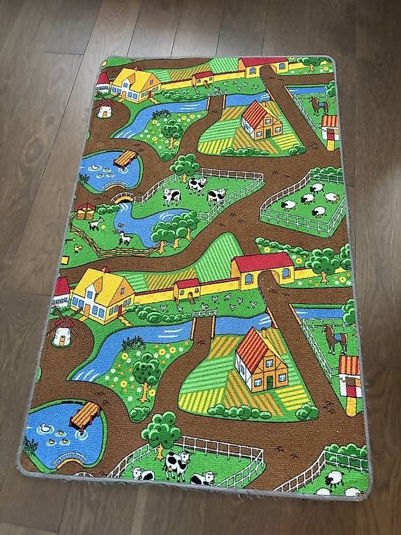 Tapis: Diverse Kinderspielteppiche GRATIS – D'occasion à Uttwil par vas_w8s7
