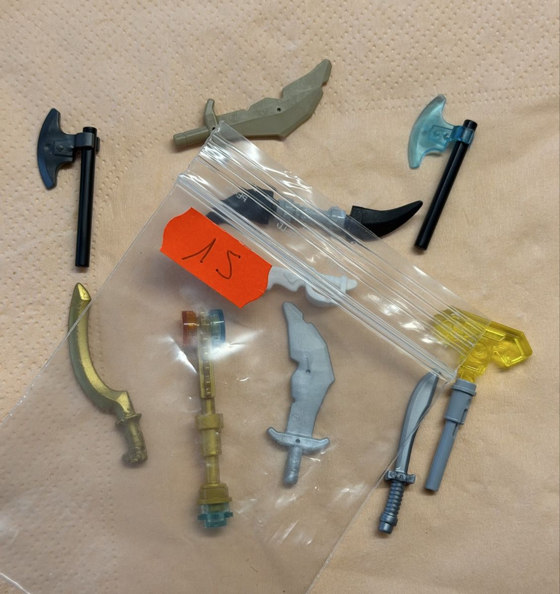 Lego Giocattoli: Lego Ninjago Waffen, Schwerter, Axt . – Usato da Rheinfelden venduto da zim_2hqc 1