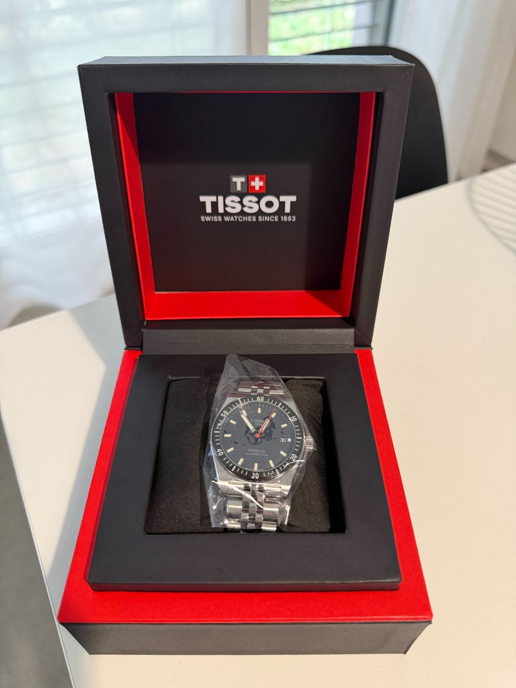 Tissot Montres: Tissot PR516 – Neuf (Voir description) à Crissier par C.cantatore
