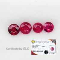 Lot de 4 rubis ronds naturels, certifié