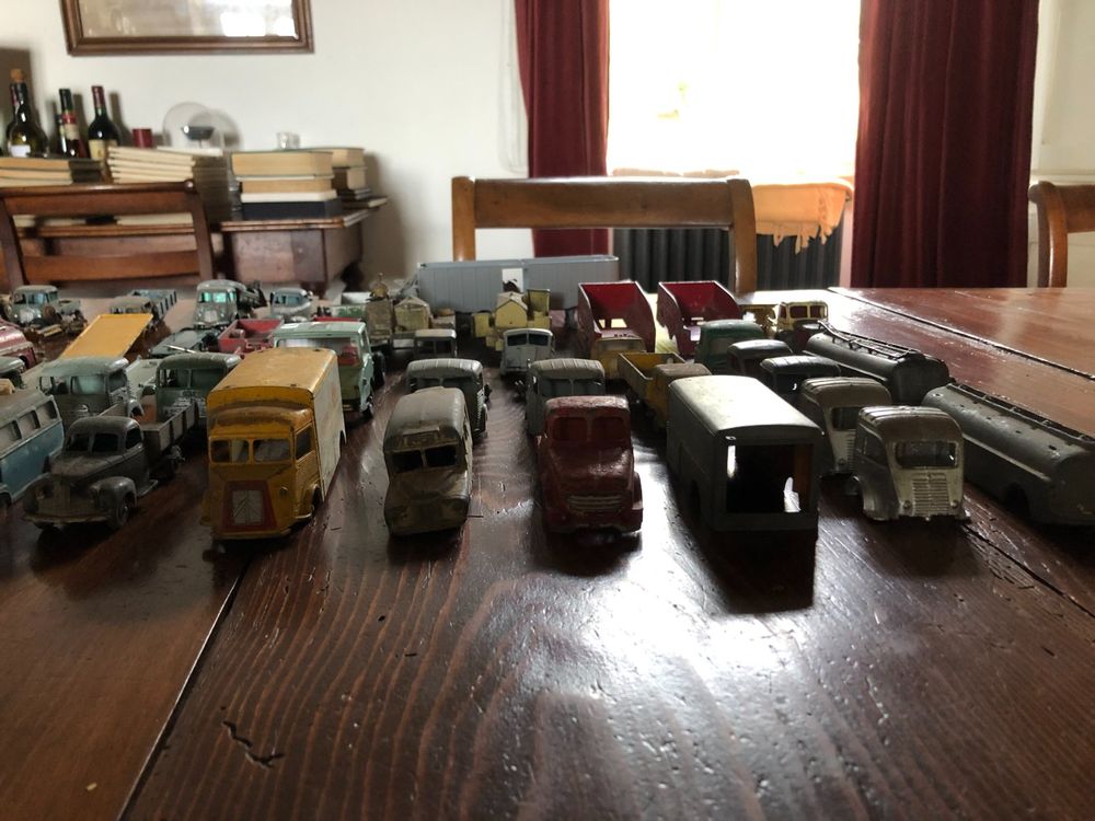 VINTAGE DINKY TOYS années 1950 NCB Electric Van Express Dairies Festival Truck Project EUR 23,26