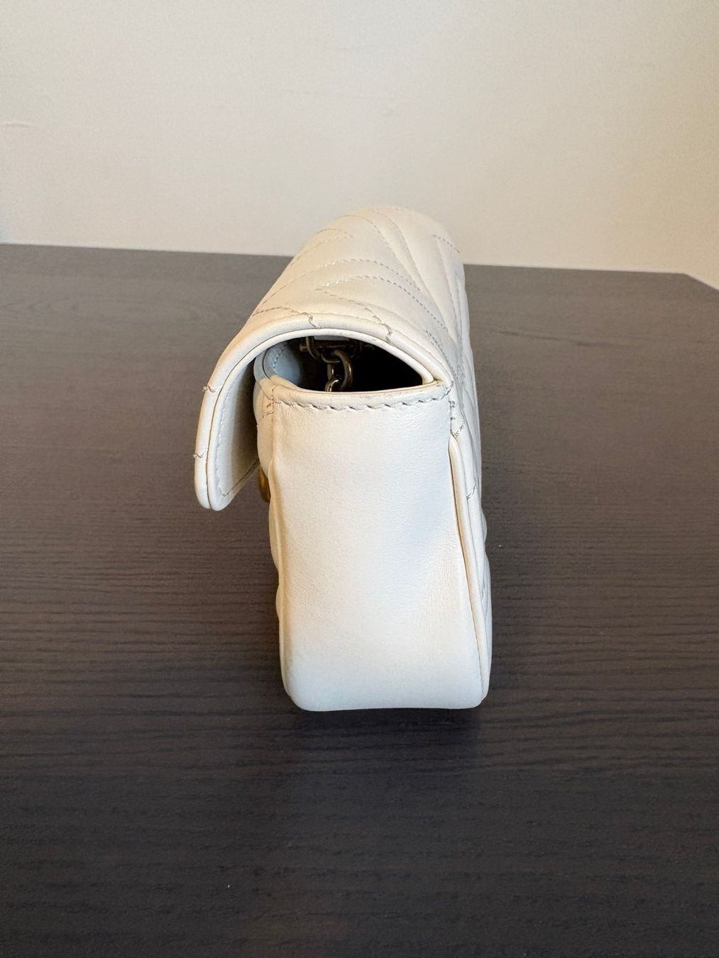 Gucci Taschen für Damen: GG Marmont Mini Schultertasche aus Leder – Neu (gemäss Beschreibung) aus Rorschach von Spektar 2
