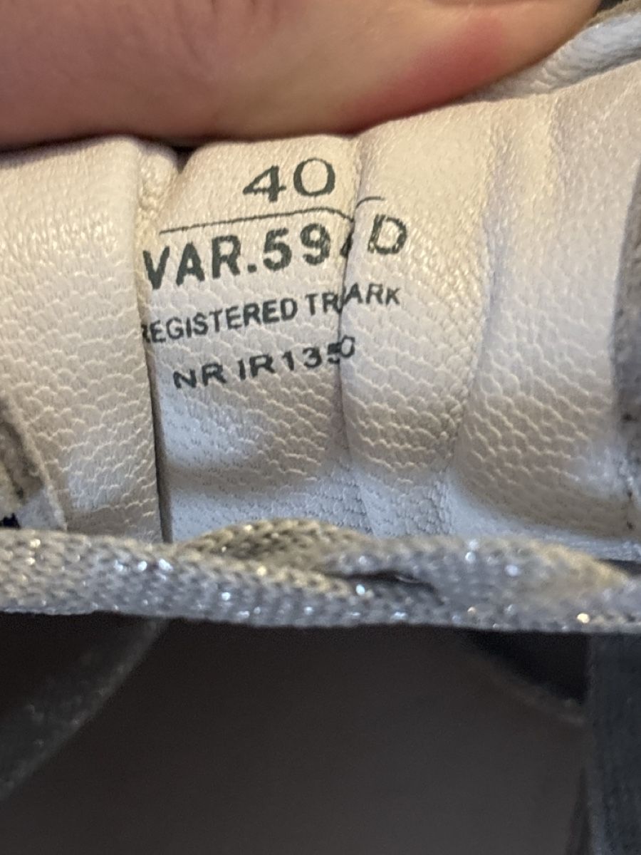 Scarpe da donna: PREMIATA Sneaker Gr. 40 Schwarz Glitzer Schlangenoptik  – Usato da langenthal venduto da rundholz7 5