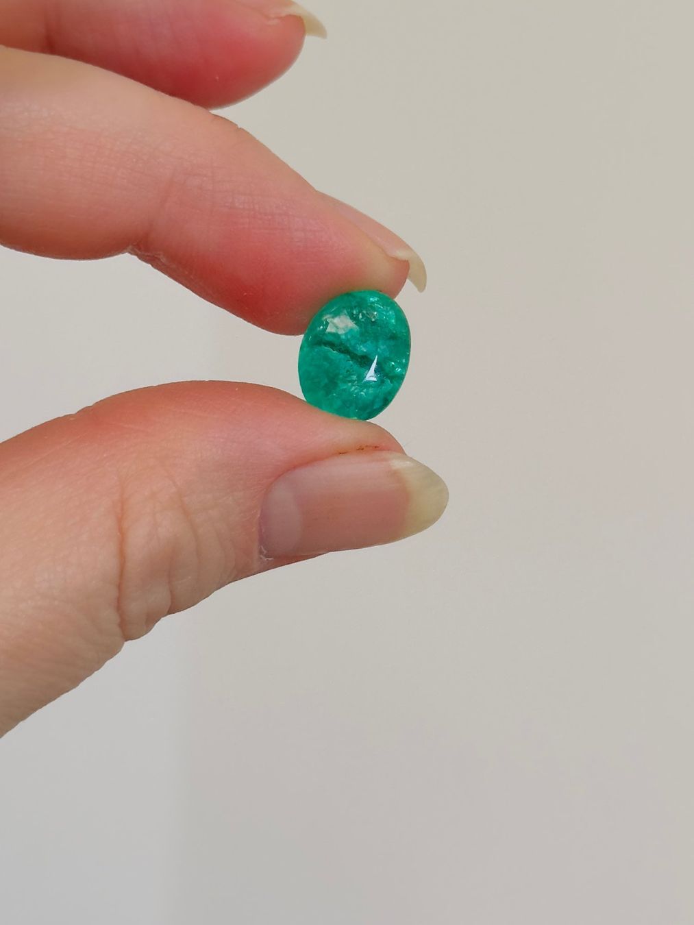 Pietre preziose: Oval Shape 6.20 Ct Certified Loose Gemstone – Nuovo e nell'imballaggio originale da Genève venduto da AWWA 1